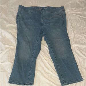 Torrid Women's Cropped Blue Jeans